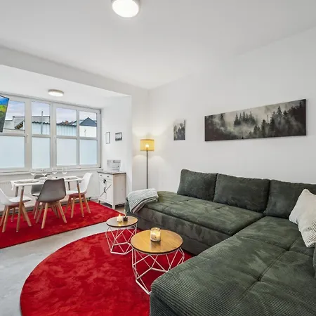 Believe - 4 Personen, Küche, Smart Tv, Parkplatz * Spremberg