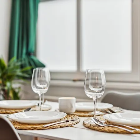 Believe - 4 Personen, Küche, Smart Tv, Parkplatz *